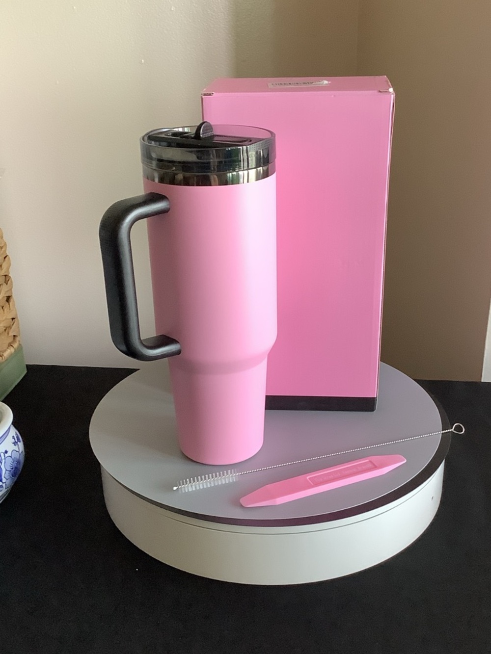 Pink Insulated Travel Mug with Handle and Lid